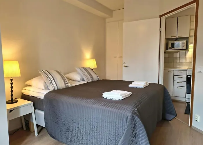 Convenient For 2 With Sauna Vantaa